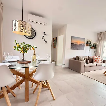 Luxury Solarium Suits Apartment